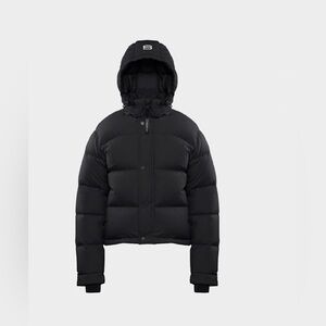 Aritzia Black Puffer Jacket